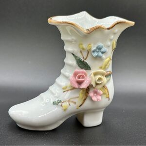 Vintage Porcelain Victorian Boot Vase – Applied Flowers & Gold Trim